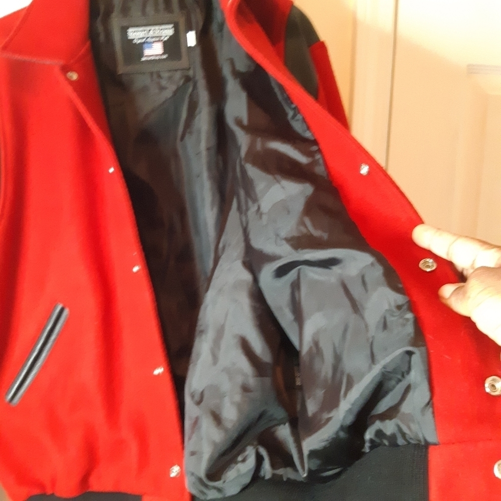 Stewart & strauss red and black jacket - Picture 7 of 12